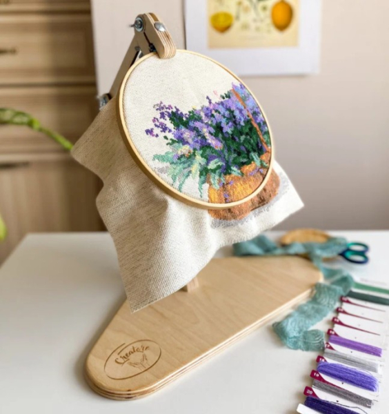 Рейтинг лучших станков для вышивания (подставки и держатели) в 2025 году Рейтинг лучших станков для вышивания (подставки и держатели) в 2025 году