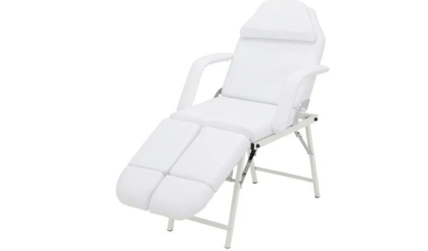 ТОП-22 лучших недорогих складных массажных столов в 2025 году