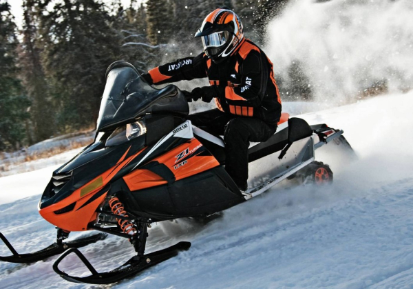 Рейтинг лучших снегоходов на 600 кубов на 2025 год Рейтинг лучших снегоходов на 600 кубов на 2025 год