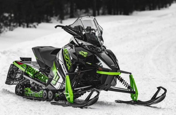 Рейтинг лучших снегоходов на 600 кубов на 2025 год Рейтинг лучших снегоходов на 600 кубов на 2025 год