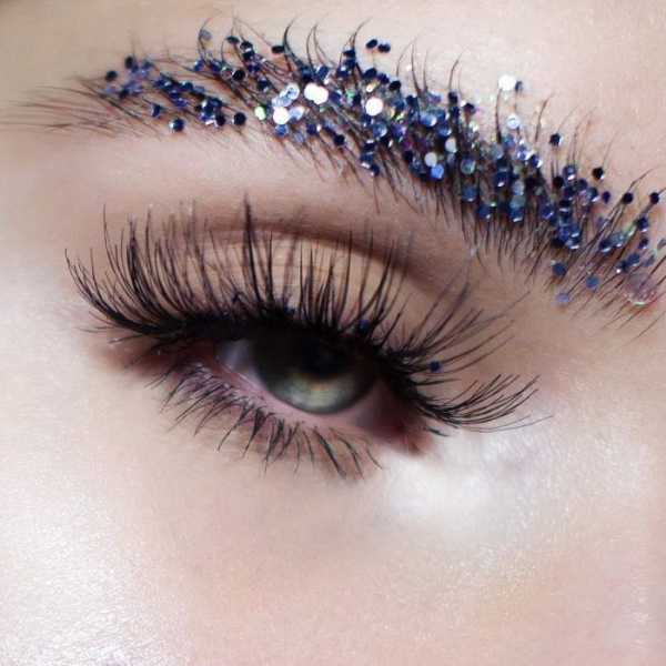 Рейтинг лучших школ бровистов в Москве по цене/качеству обучения в 2026 году