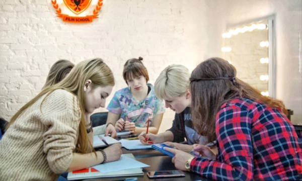 ТОП-15 лучших школ наращивания ресниц в Москве по цене/качеству преподавания в 2026 году